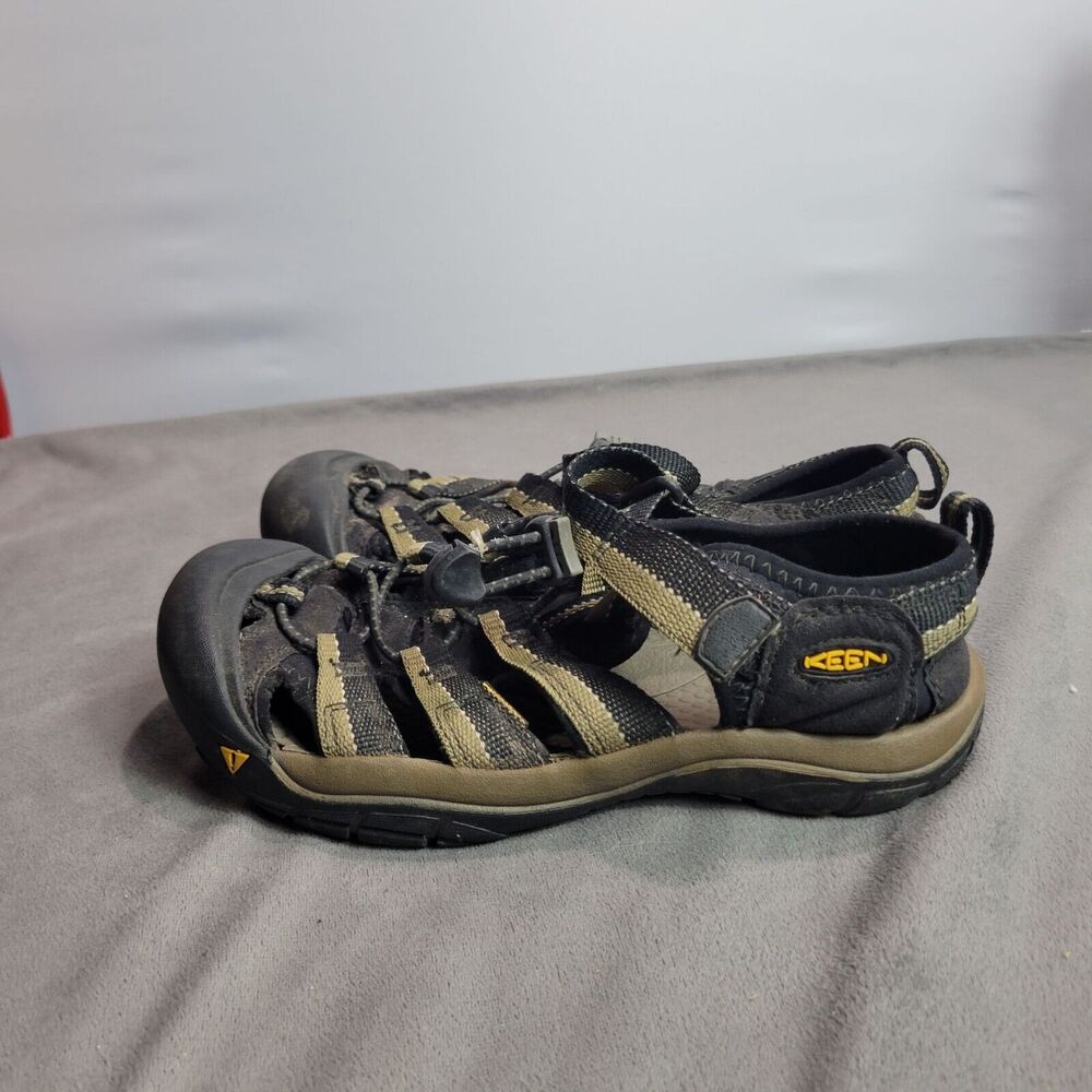 Keen Mens Water-Resistant Sandals Size 5 EU 38 Outdoor Adventure Footwear